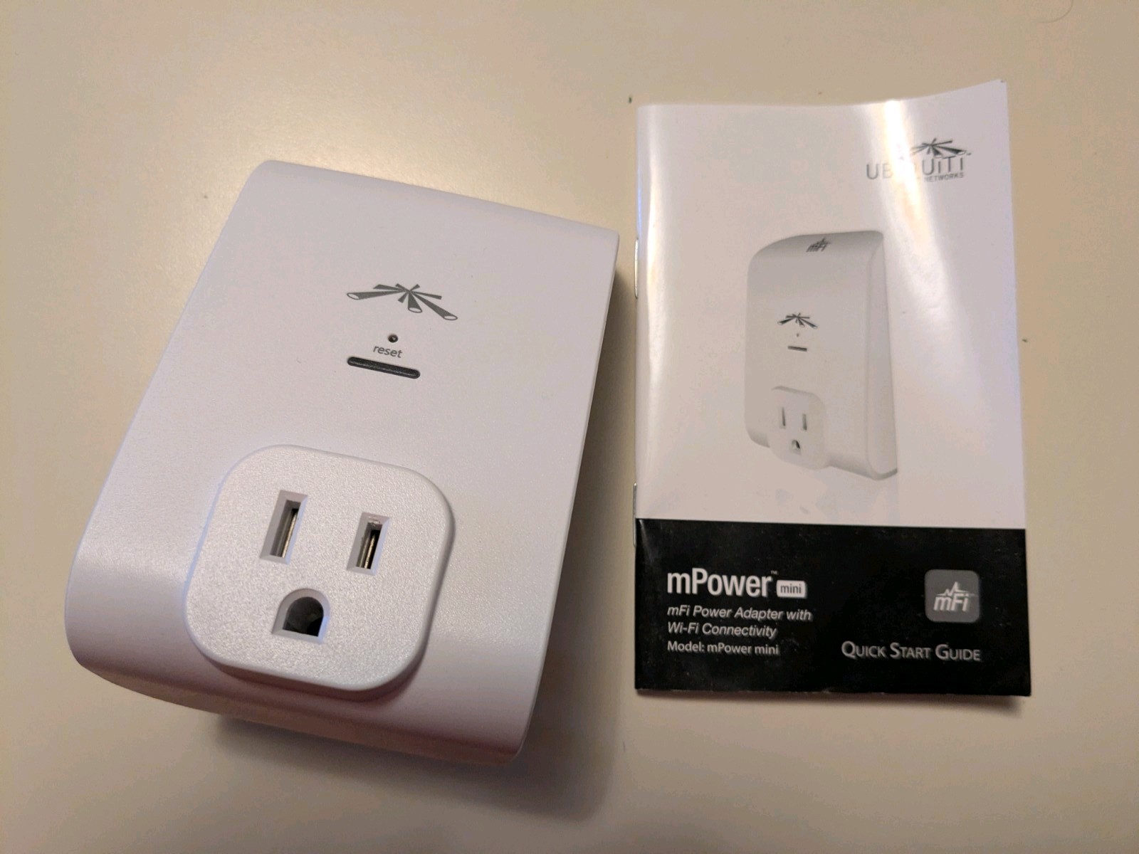 Ubiquiti Networks mFi mPower Mini Power Adapter WiFi Connect Smart Outlet Plug