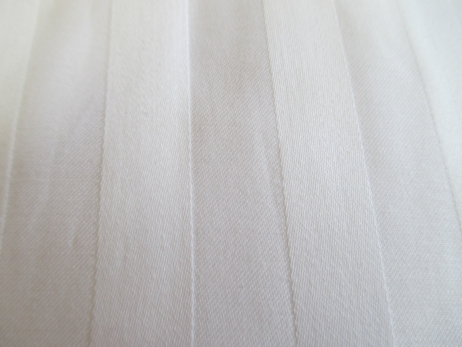 Frette Sophia White King Fitted 4-Piece Sheet Set 100% Cotton NWT