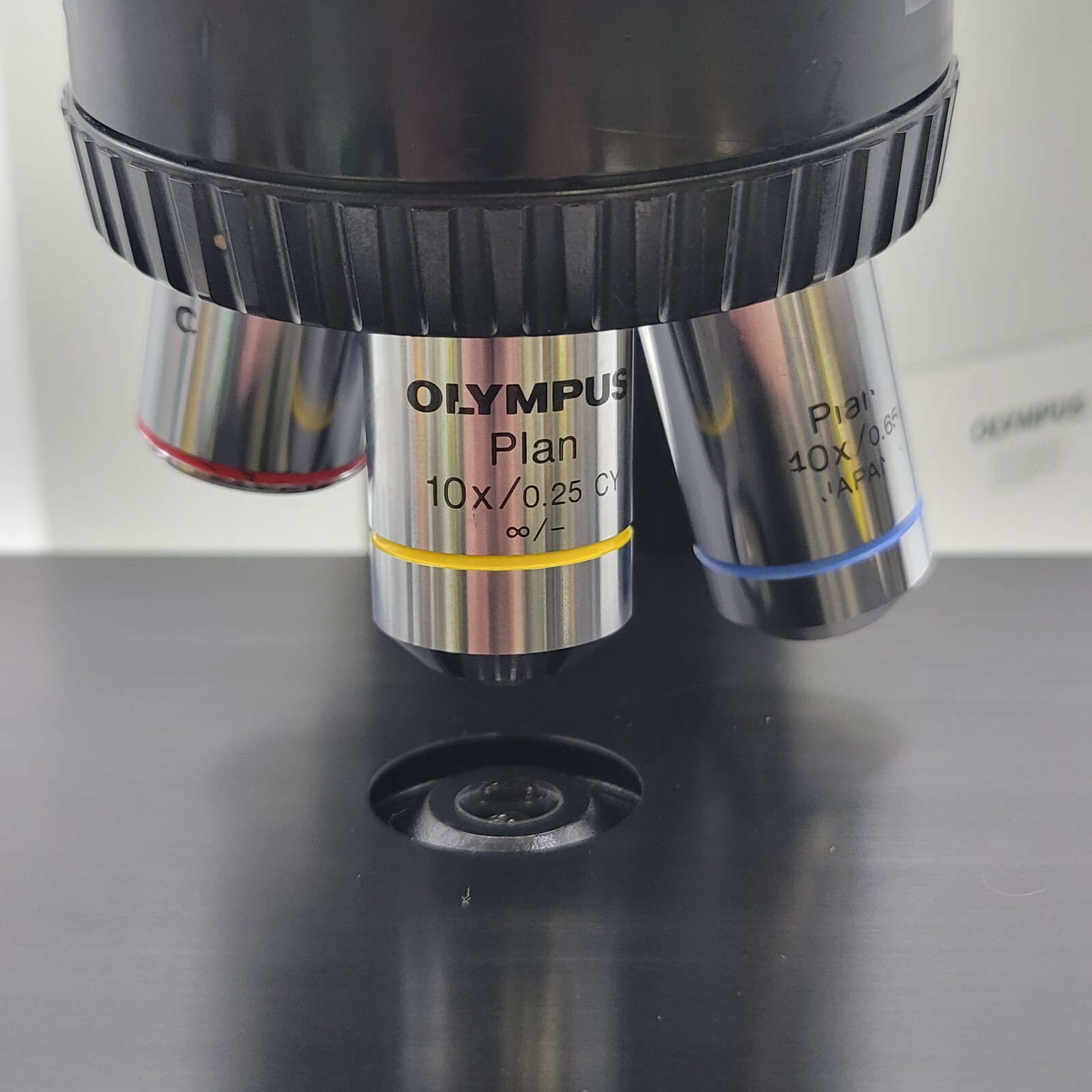 Olympus Microscope BX50 w. Binocular Head, Fixed Stage & 4x, 10x, 40x Objectives
