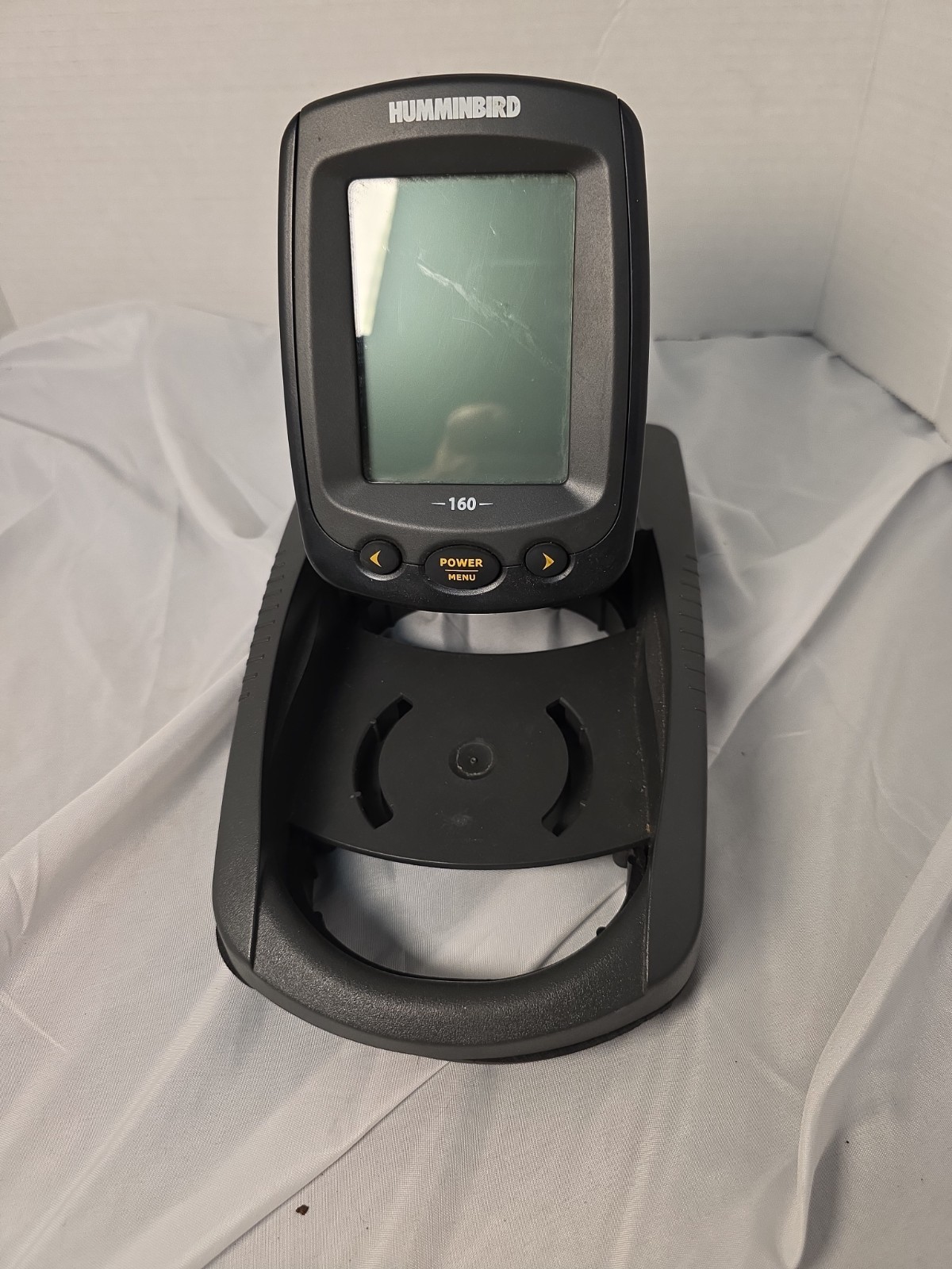 Hummingbird PiranhaMAX 160 Portable Fish Finder Dual Beam Selective Fish ID Plus