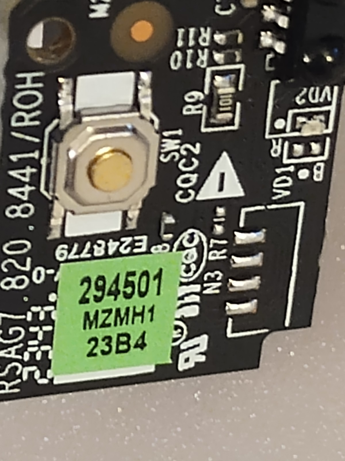 ⭐(New) Hisense 43R7G5 75R6E4 IR Sensor/Function Board With Cable (Part # 294501)