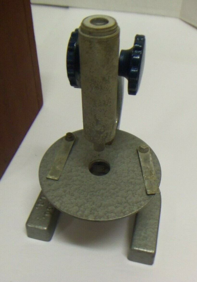 Vintages G.S.S. Co. MPLS. M16 Microscope Unit 75X - 150X Power Elementary Scienc