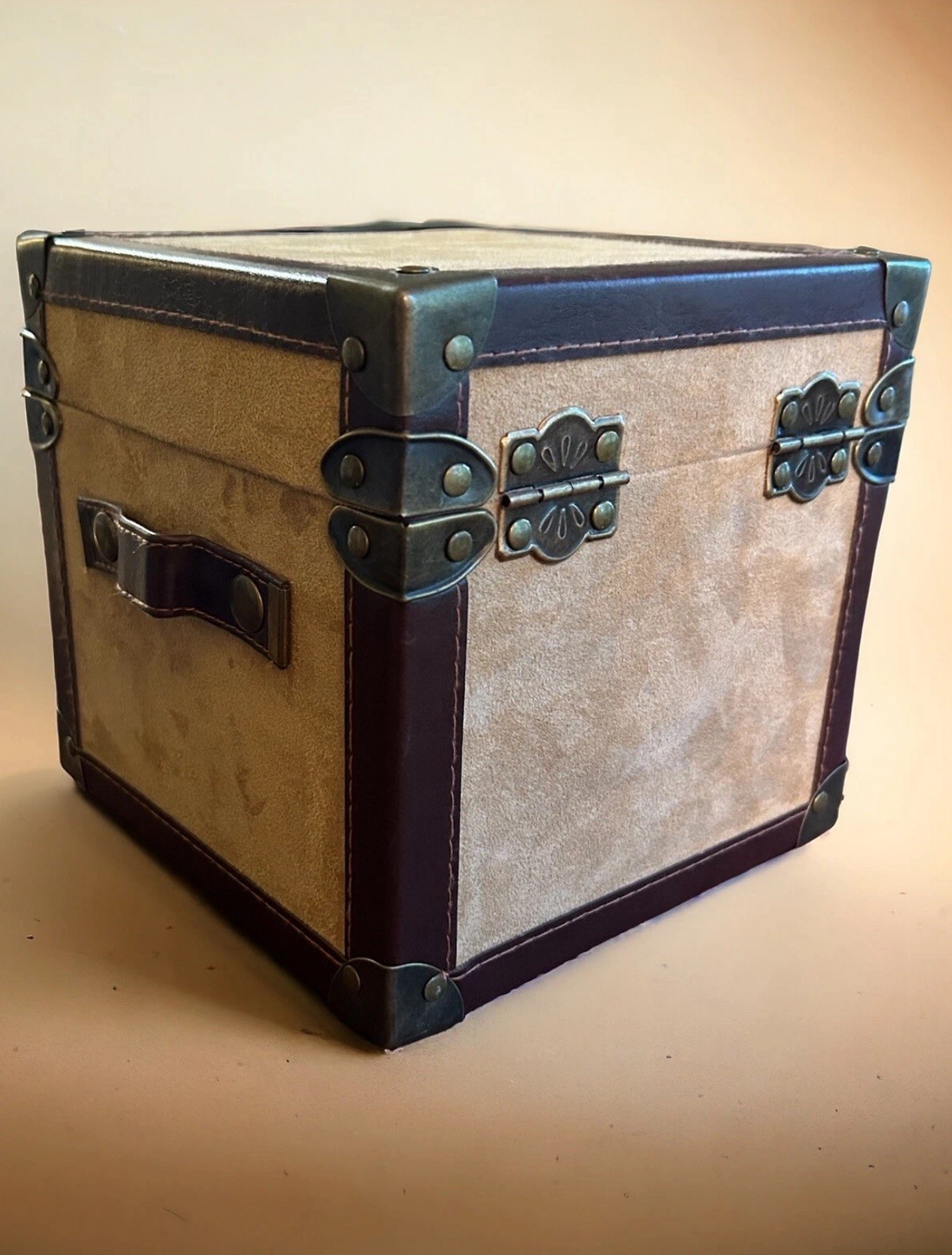 SMALL SUEDE STORAGE TRUNK WITH LEATHER STRAPS