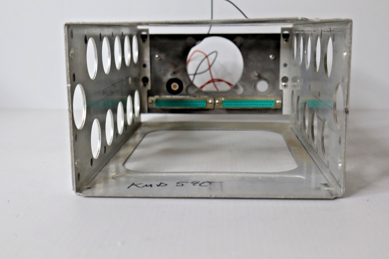Bendix King KMD 540 MFD Tray / Backplate / Connectors