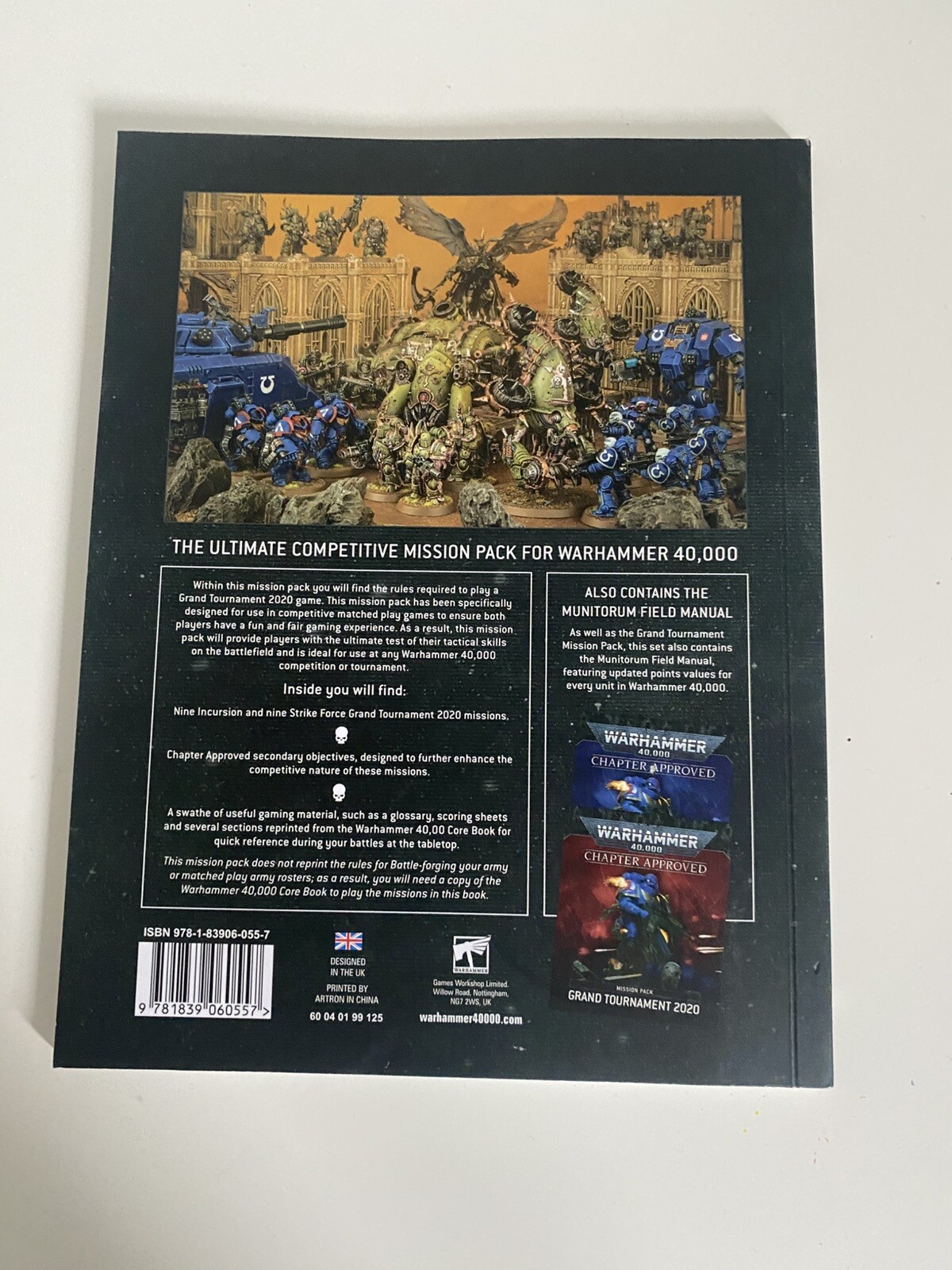 Warhammer 40k Chapter Approved - Munitorum Field Manual Book Reference