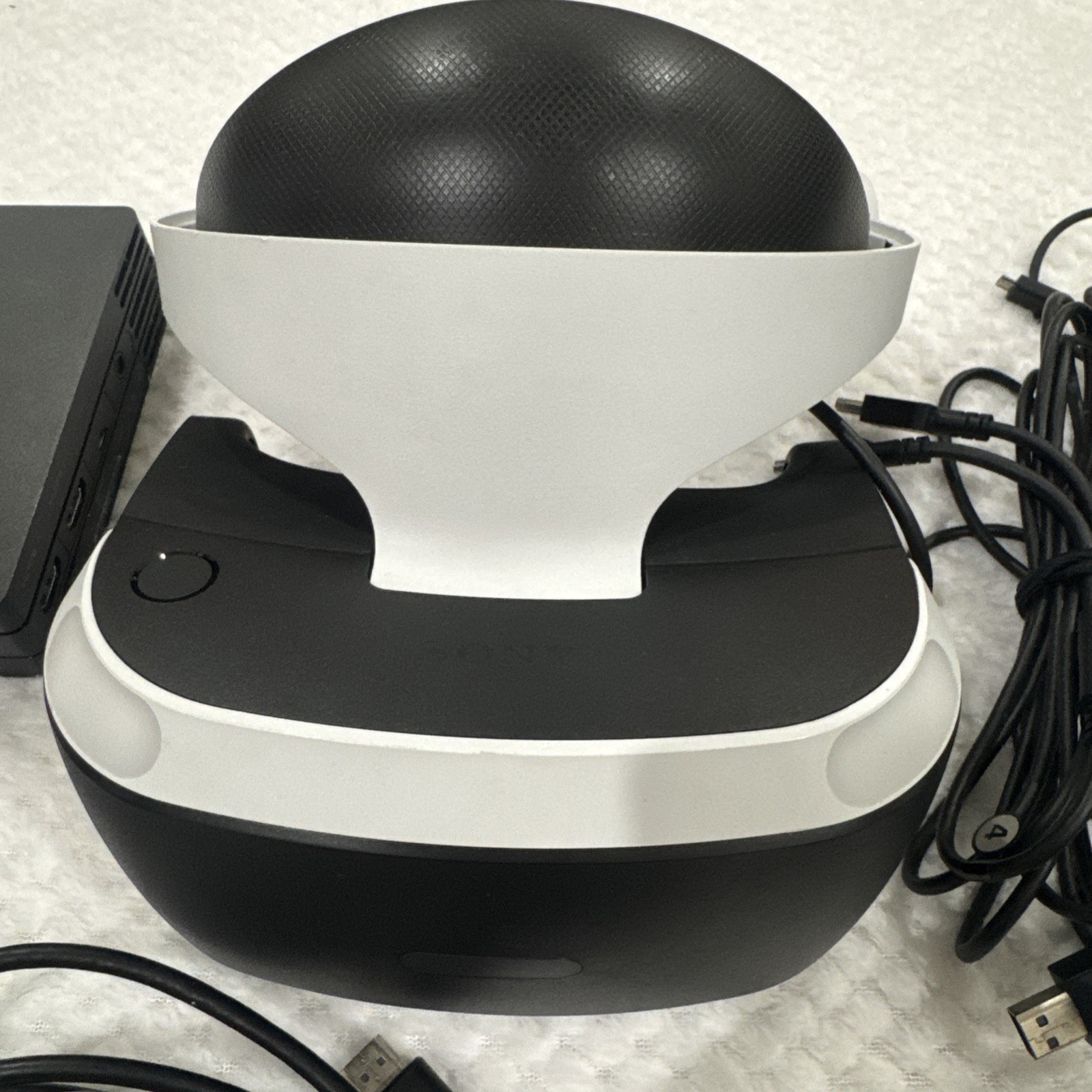 sony playstation 4 VR Headset Bundle, Pre-owned .