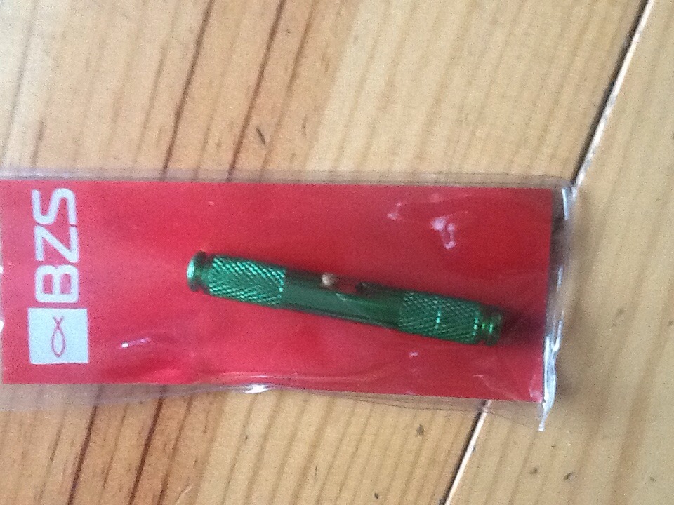 braid striping tool This Is A Must For All Carp Men BZS COLOUR GREEN