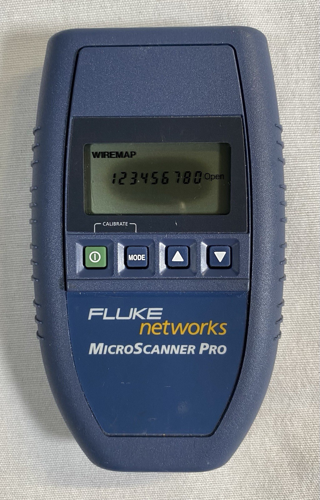 Fluke Networks MicroScanner Pro Cable Tester Wiremap Length Tool ( Tester Only)