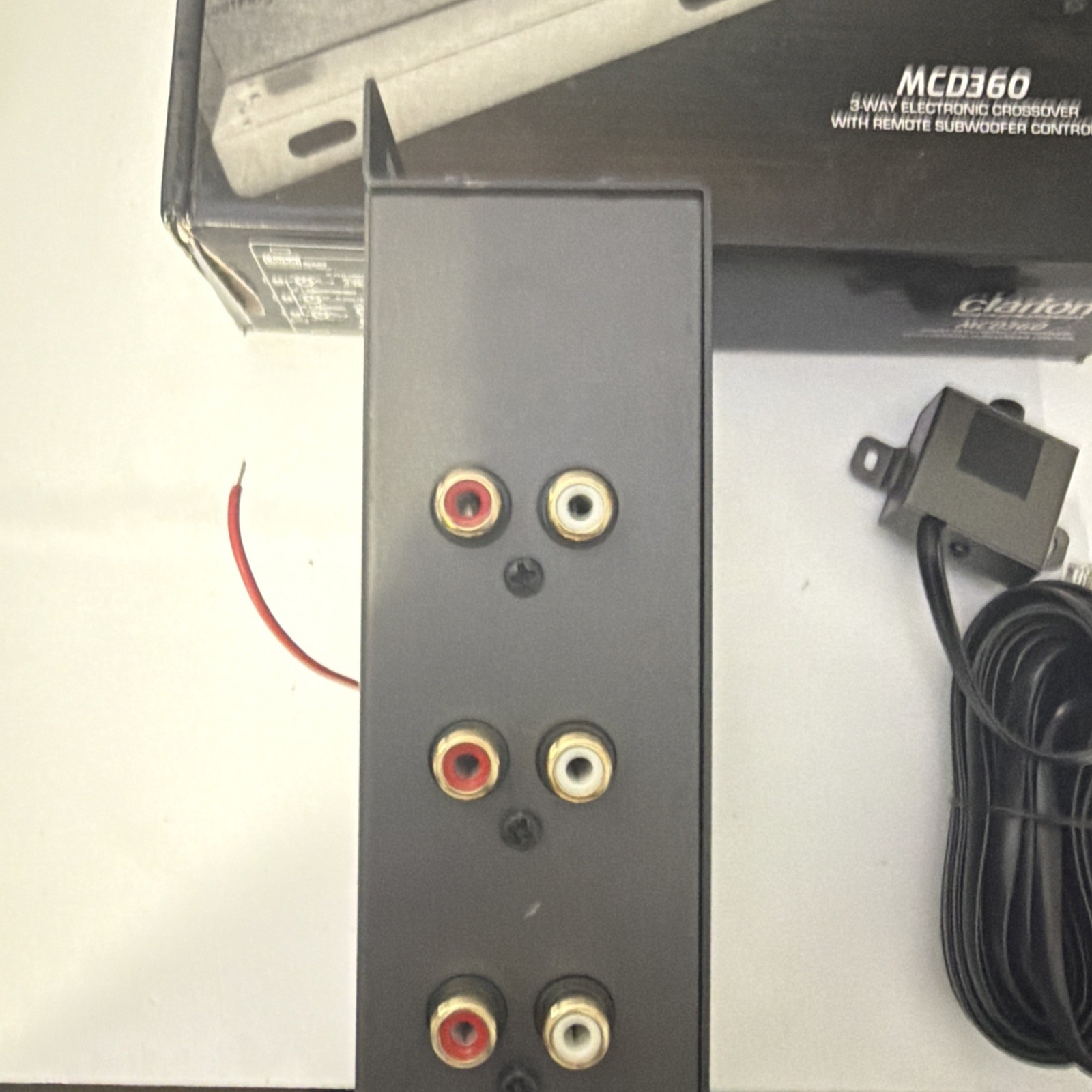 Clarion Mobile Electronics Mcd360 3 Way 6 Channel Electronic Crossover with S...