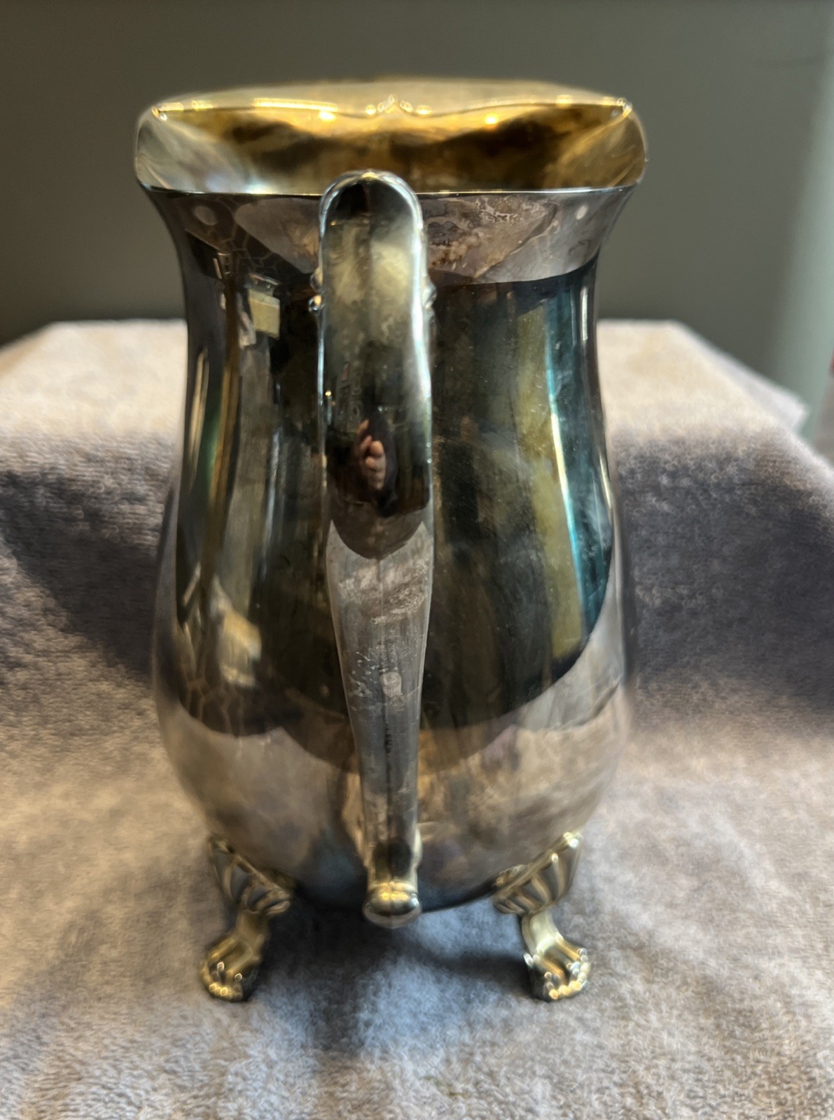 Vintage Silver Plated Footed 9” Water Pitcher Ice Lip