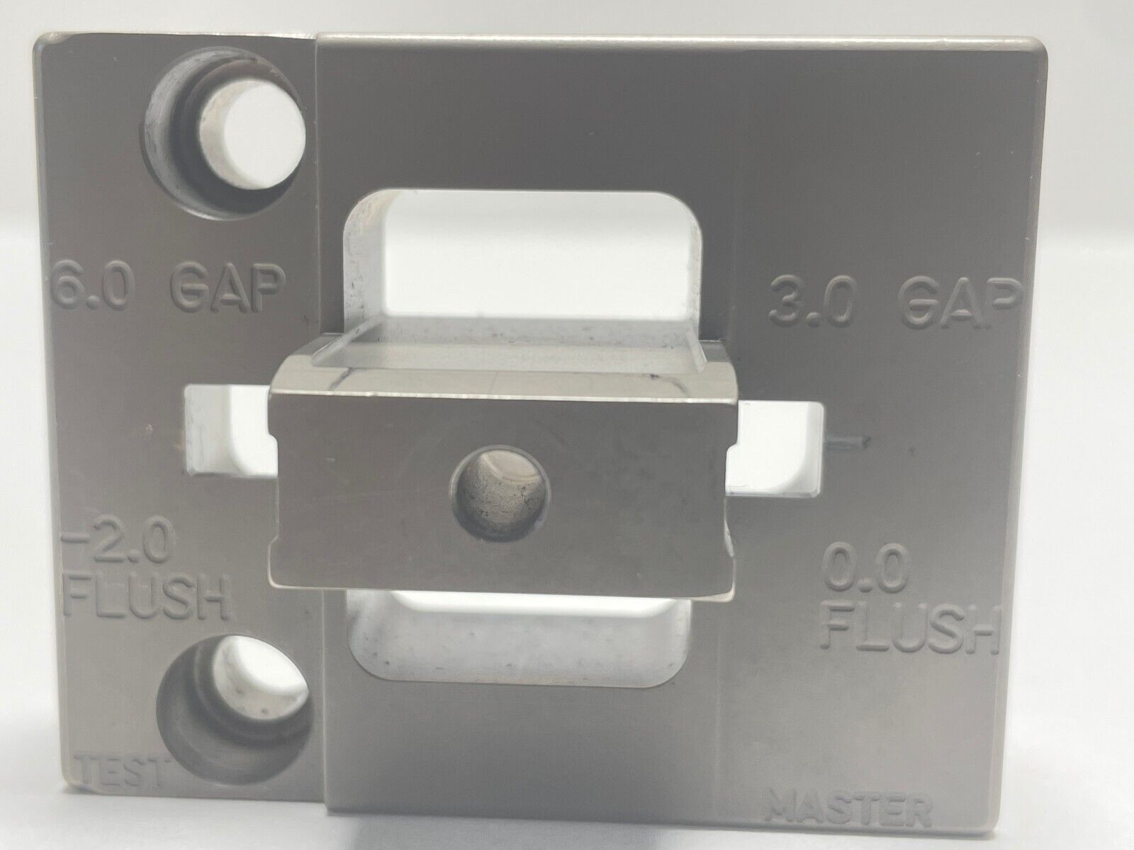 LMI 241W Flush & Gap Transducer w/ 720-D Master Block