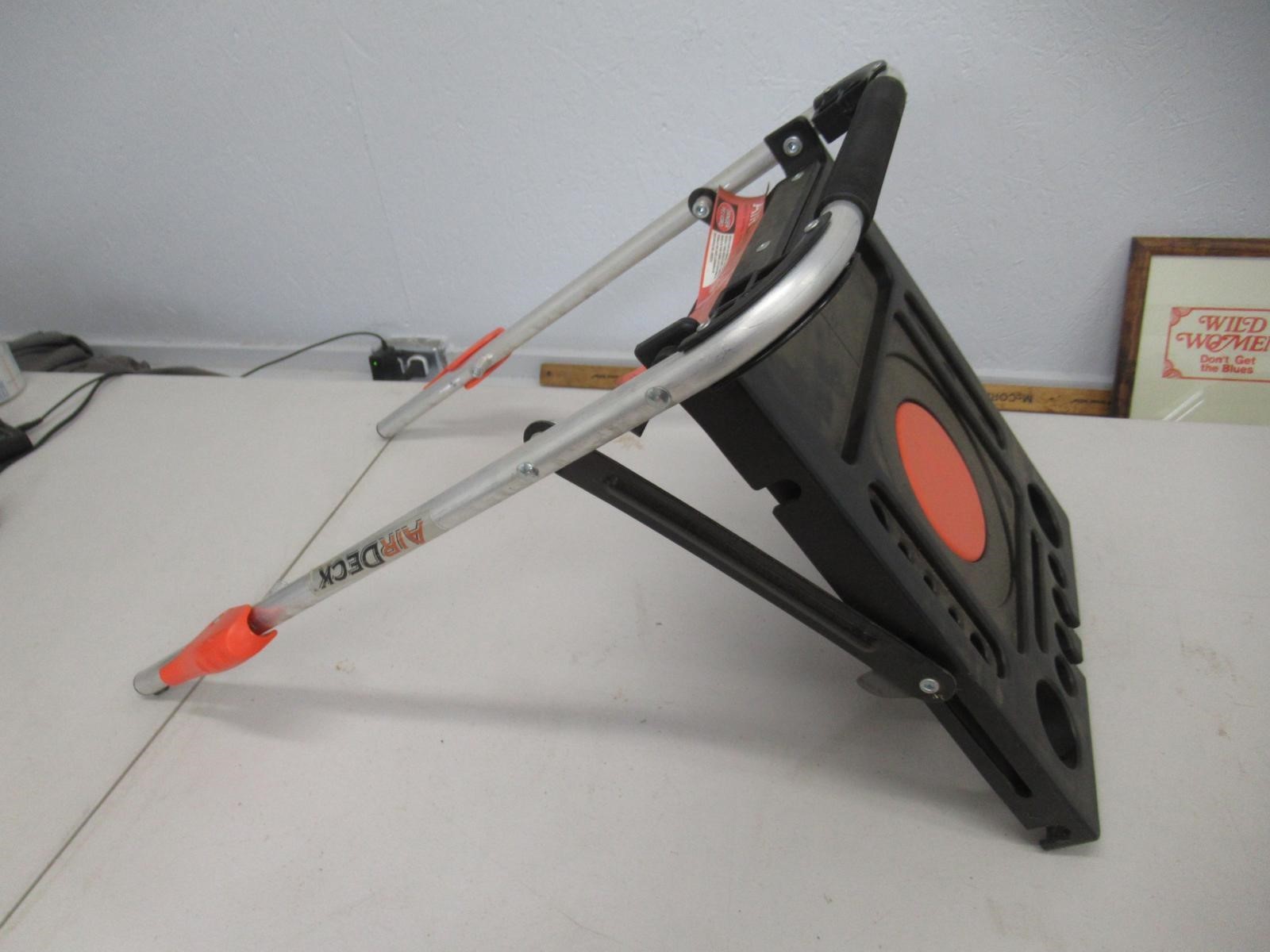 LITTLE GIANT LADDER - AIR DECK Work Tray ACCESSORY cl