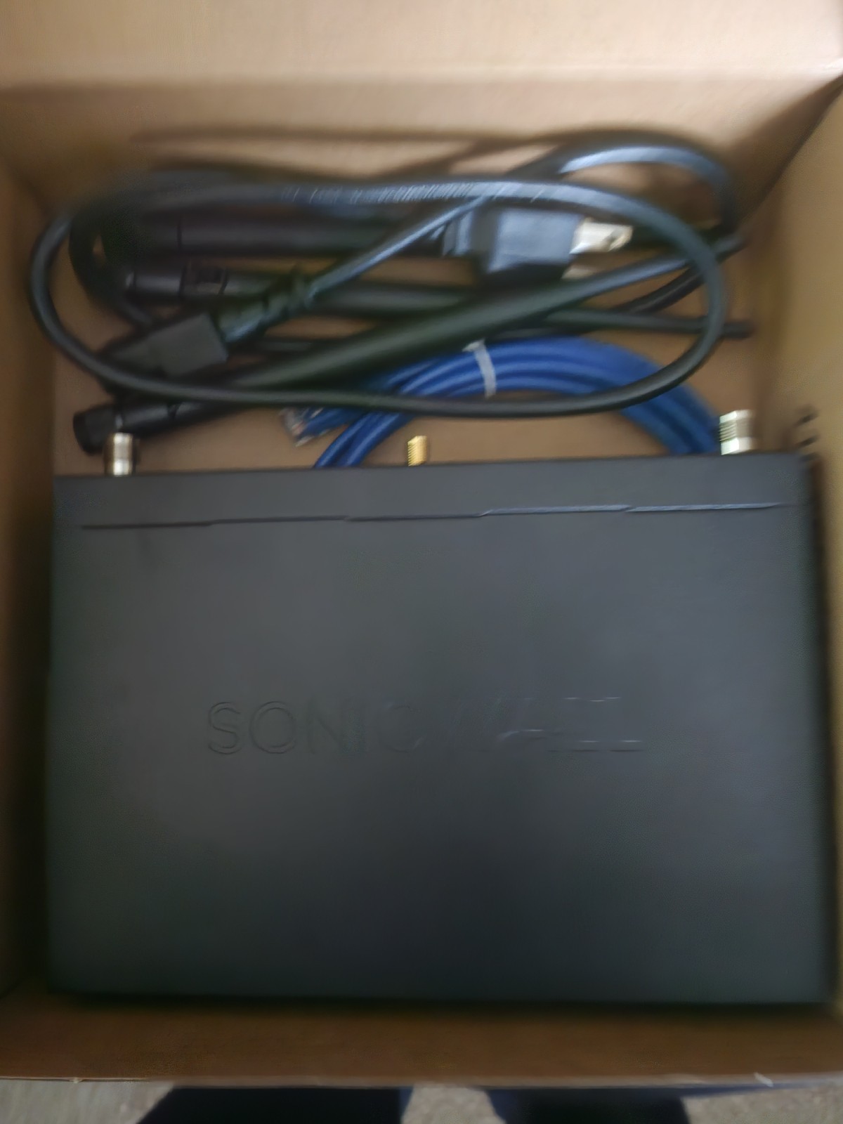 Dell SonicWall TZ350 Firewall Appliance 5 Port Network Security Transfer Ready