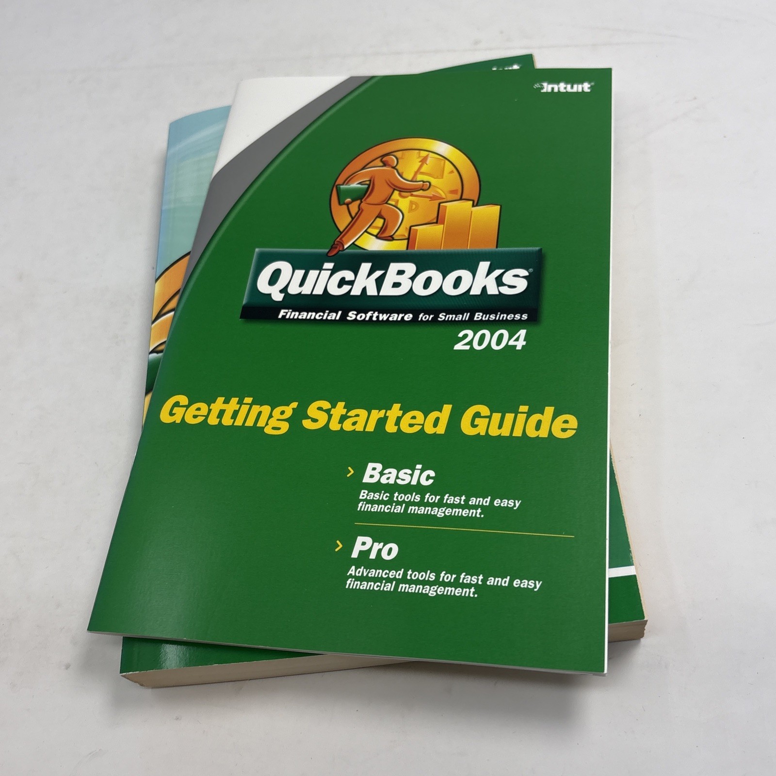 Intuit QuickBooks Pro Edition 2004 UPGRADE for Windows 98 ME 2000 XP w Key Code