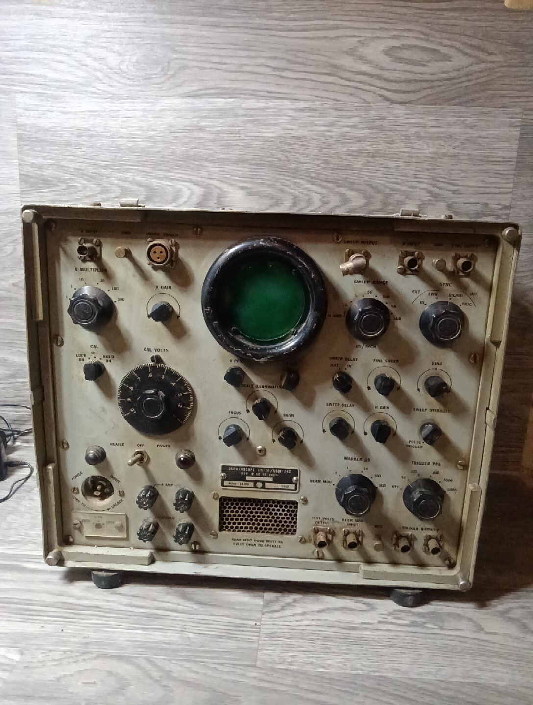 Vintage 1961 US Navy Bureau Of Ship AN/USM 24c Oscilloscope