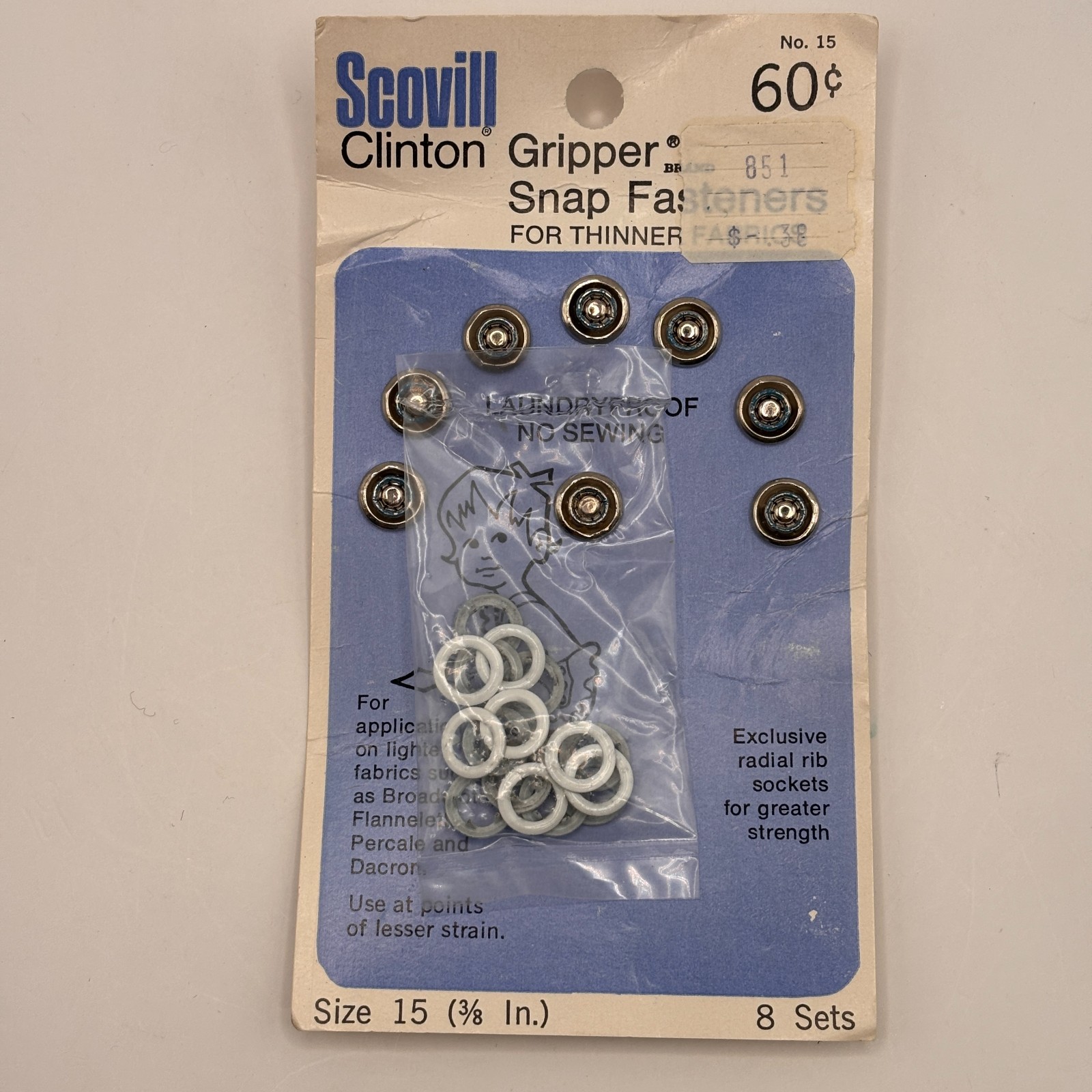 SCOVILL Snap Fasteners Size 15, White ,8 sets in PKG, NEW