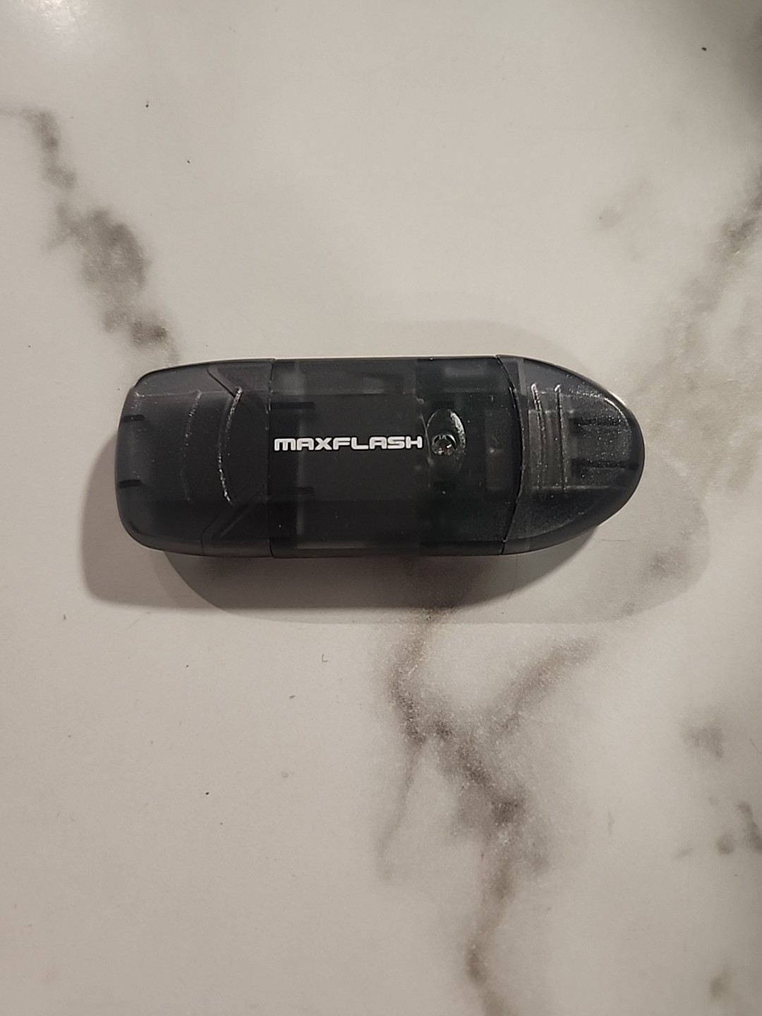 MaxFlash SD SDHC MMC Card Reader USB 2.0 SD Card Converter