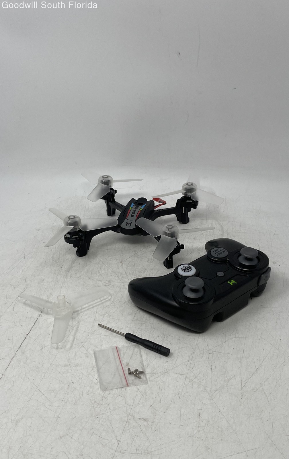 SkyRocket Sky Viper Nova Light FX Model 18726 RC Quadcopter Drone Not Tested