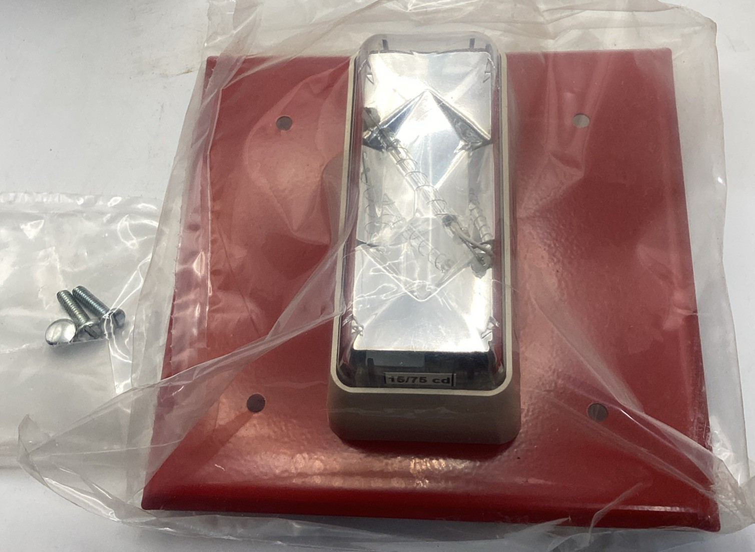 Generic 405-7A-T Synchronized Strobe *New Unused* ⚪️