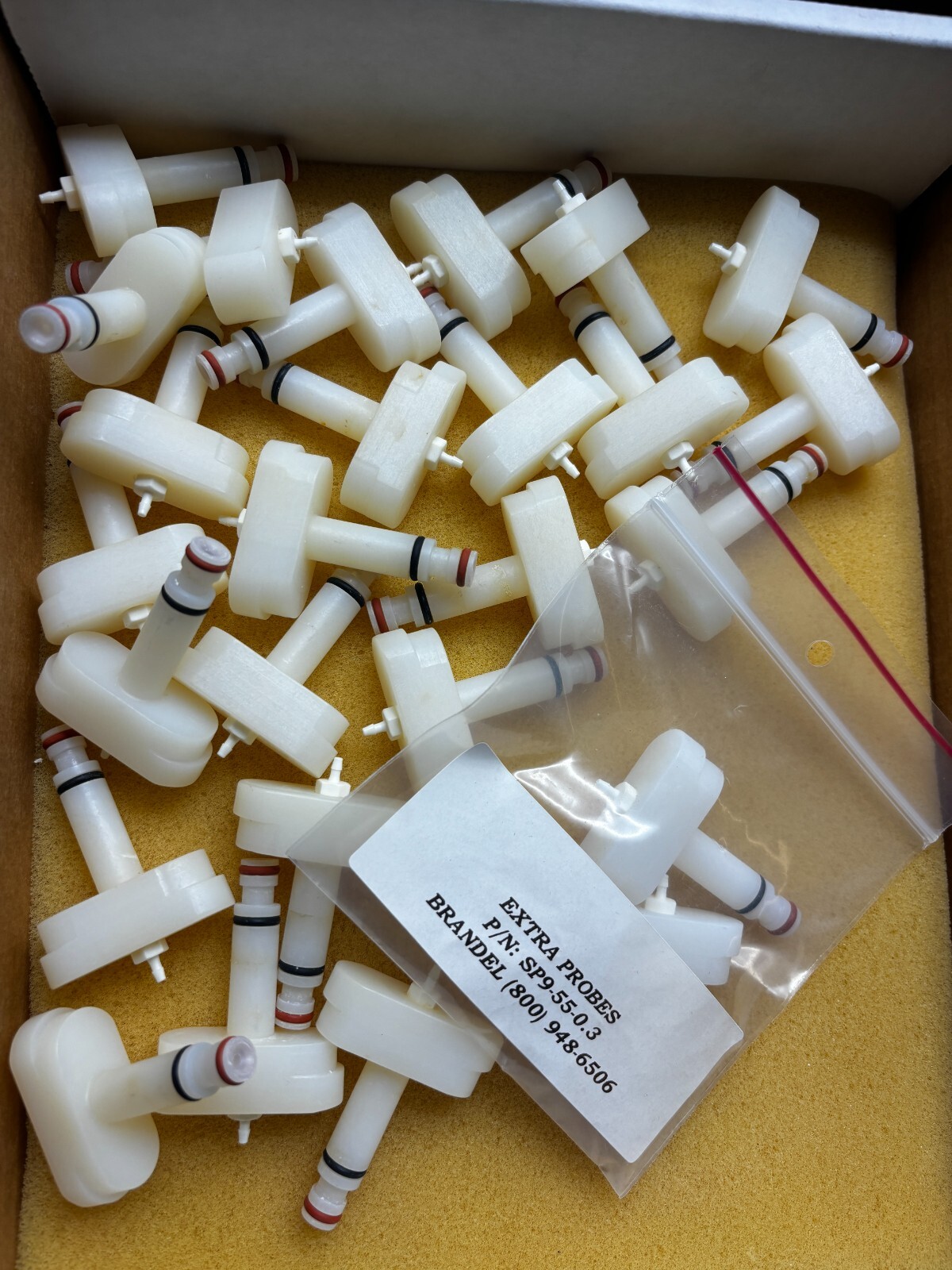 LOT OF 26 EXTRA PROBES P/N: SP9-55-0.3, SP9550.3 PROBES "FREE SHIPPING" 🎯