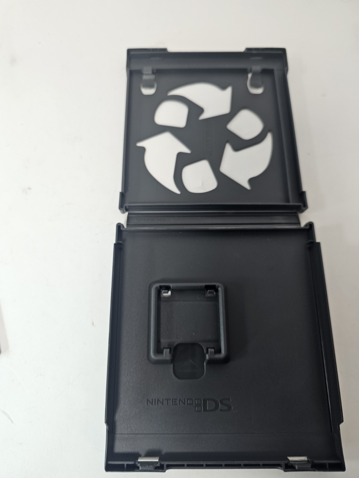 Nintendo DS The Trash Pack Case Only NO GAME