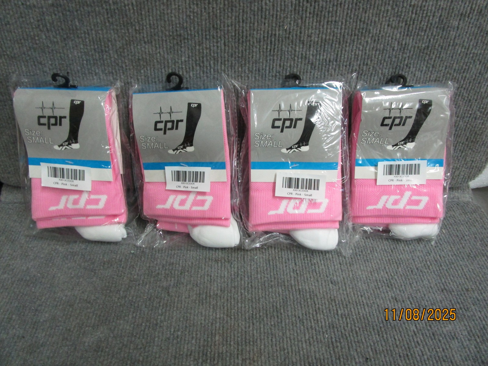 (4) Pair CPR Compression Socks Pink Size Small