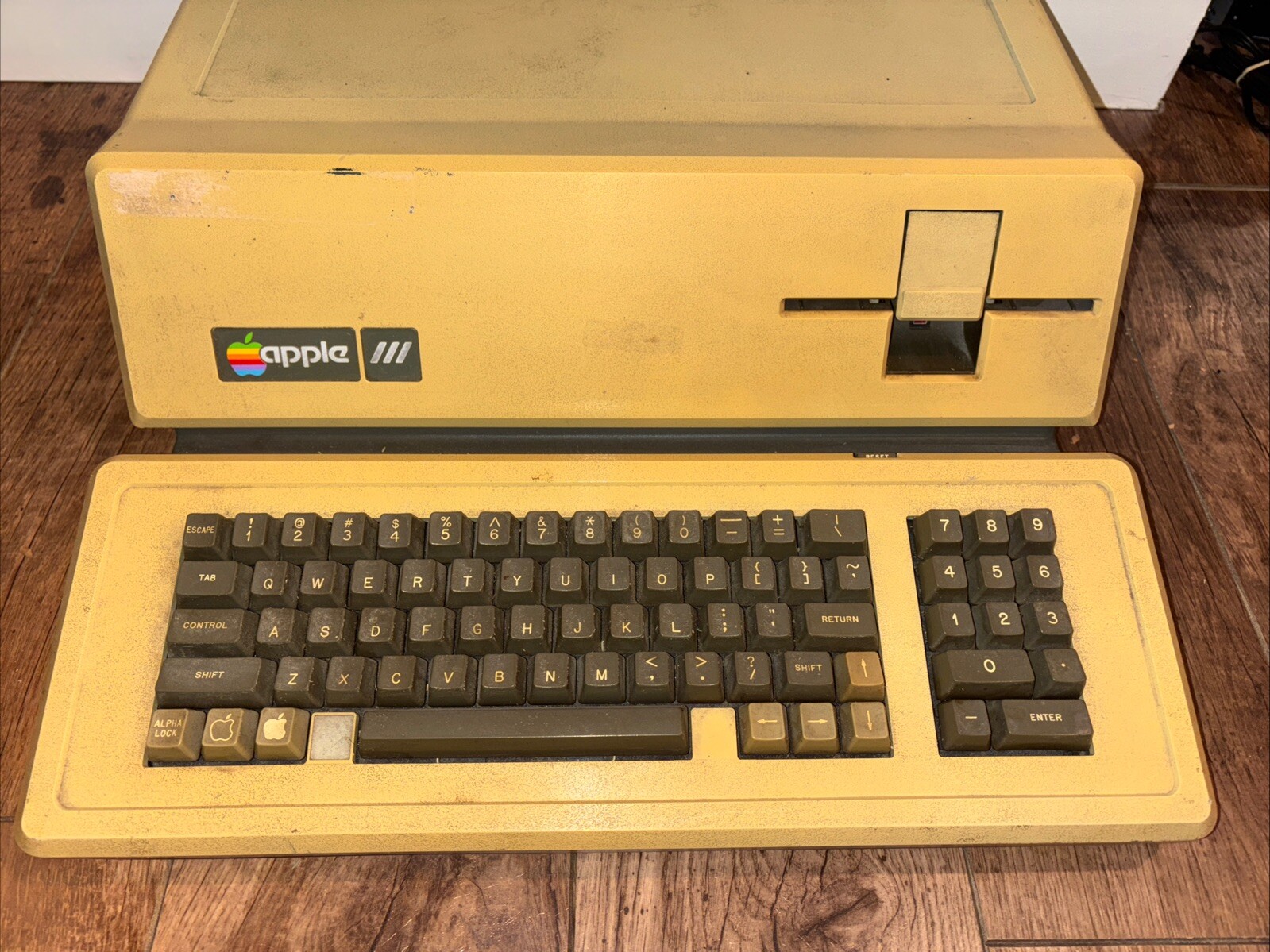 Apple III 256 Computer