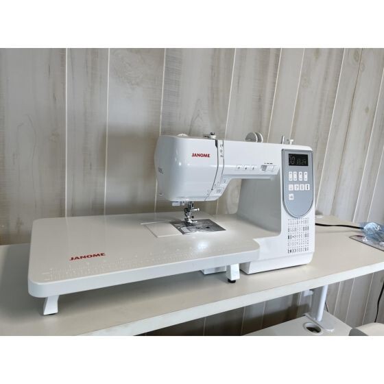 Janome HD5050 Computerized Sewing Machine New