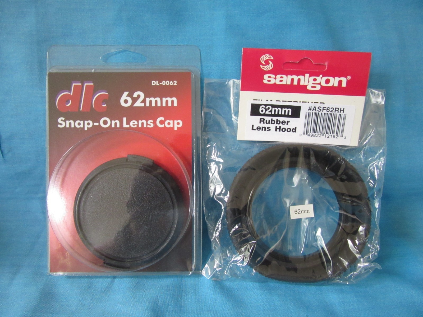 62mm Diameter Snap-On Lens Cap & 62mm Callapsible Rubber Lens Hood NEW