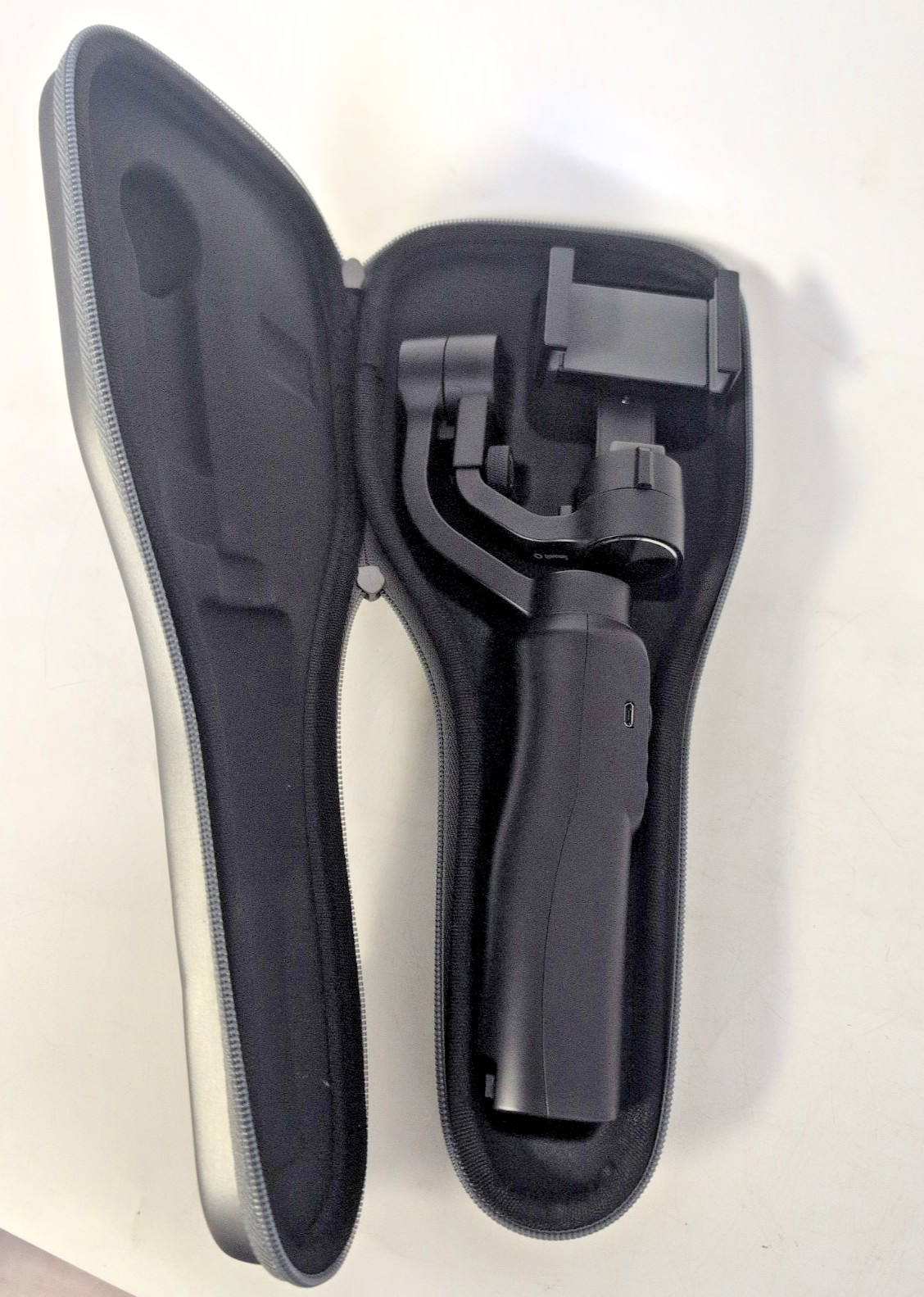 Zhiyun Smooth-Q Smartphone Gimbal with case