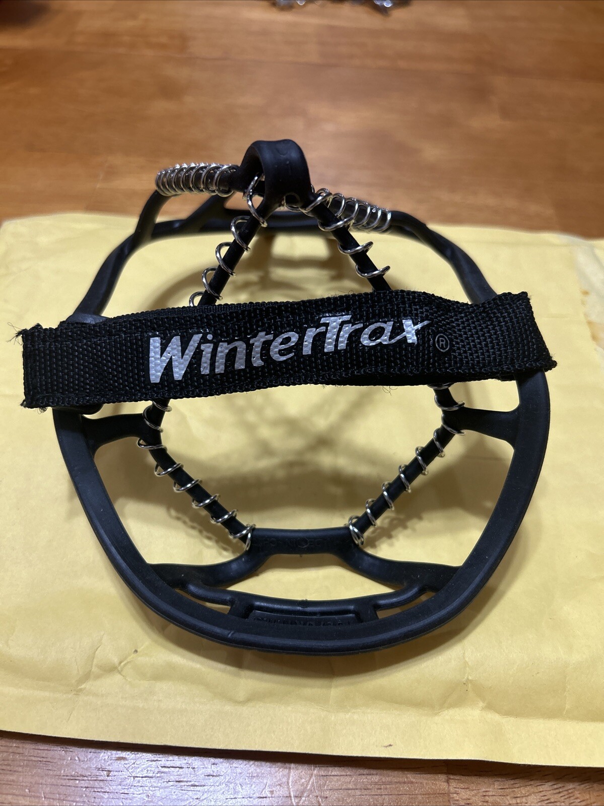 WinterTrax Traction Device Snow Ice One Size Fits Most Women 6 to Men 12 - NEW