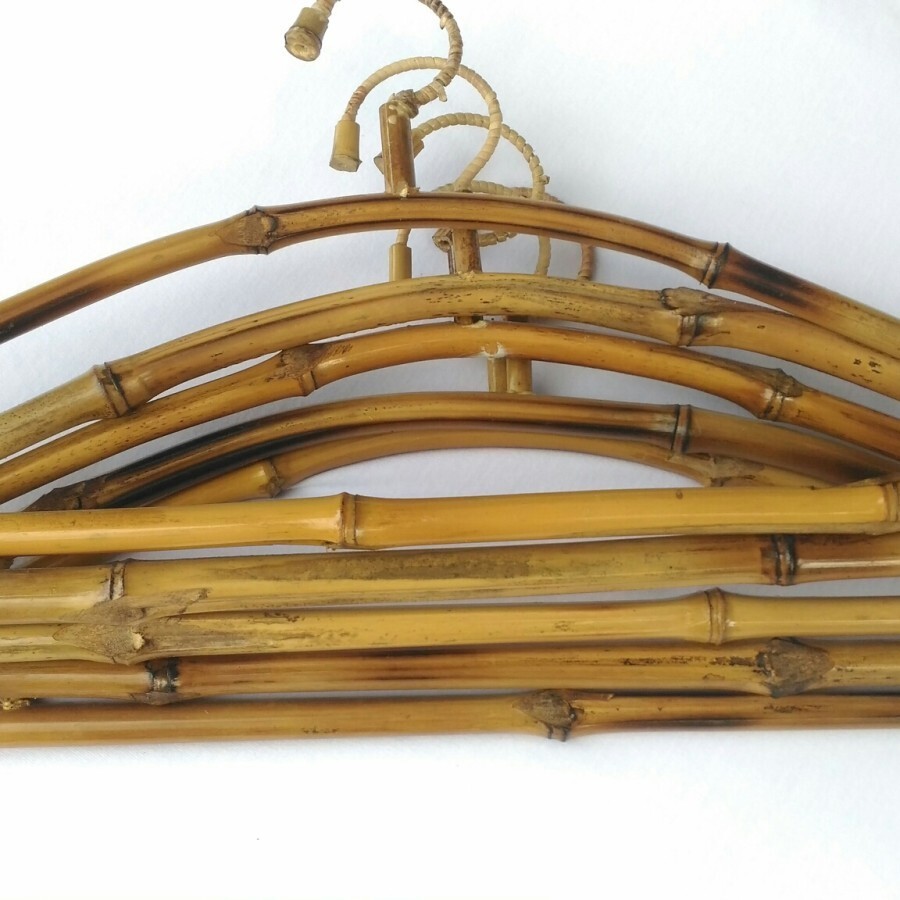 12 Clothes Hanger From Bamboo Cendani