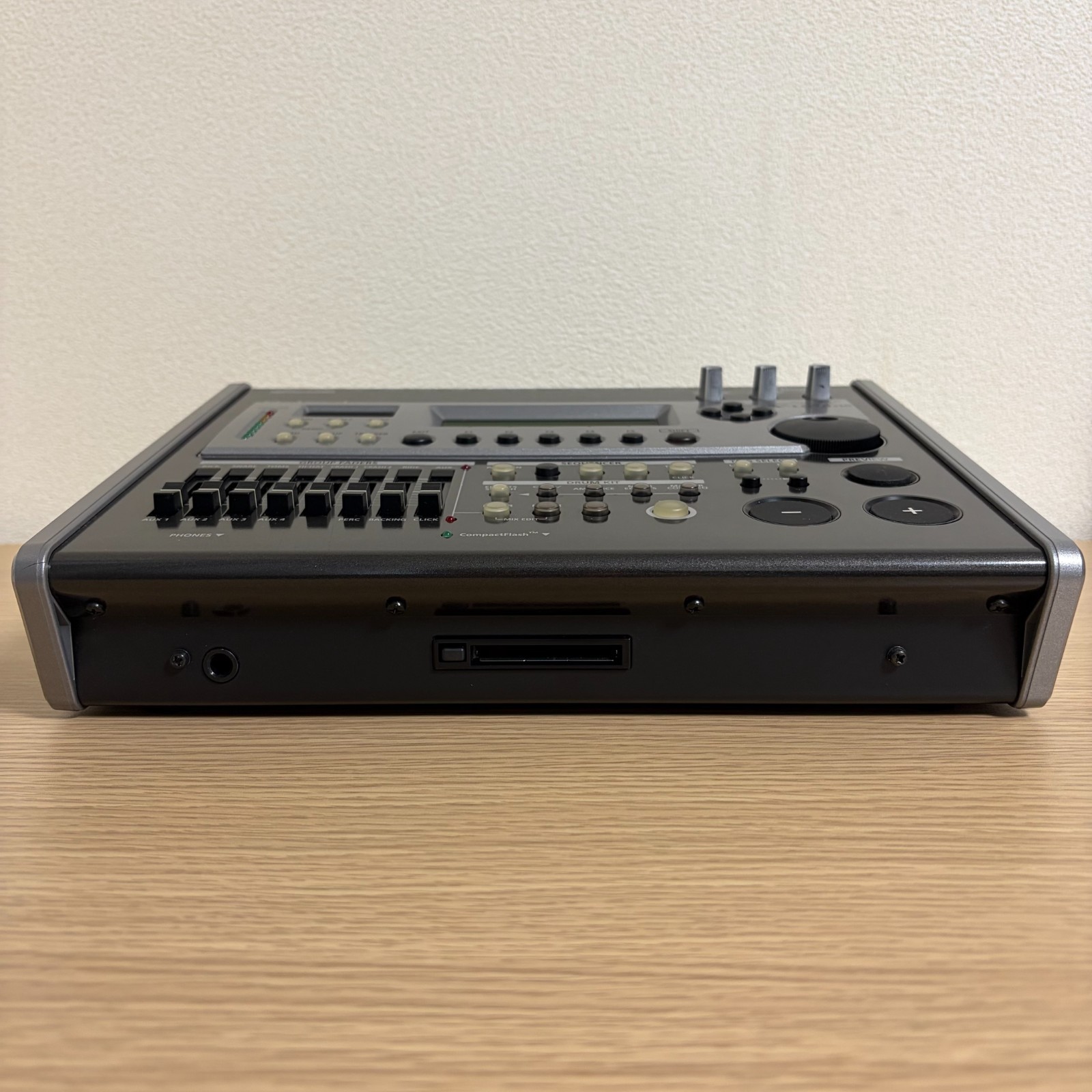Roland TD-20X V-Drums Percussion Sound Module 100 Kits 920 Drum Instruments