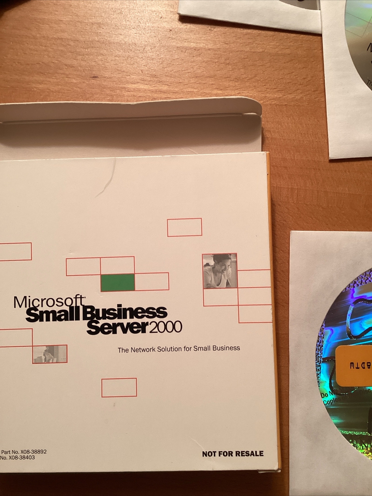 BRAND NEW AUTHENTIC Microsoft Small Business Server 2000, More. 6CDs +Keys.