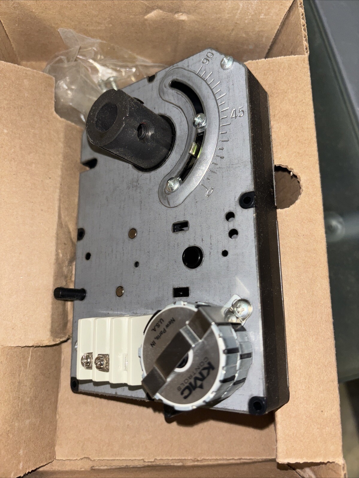 (NEW) Siemens GDE131.1U Damper OpenAir Actuator - 24v