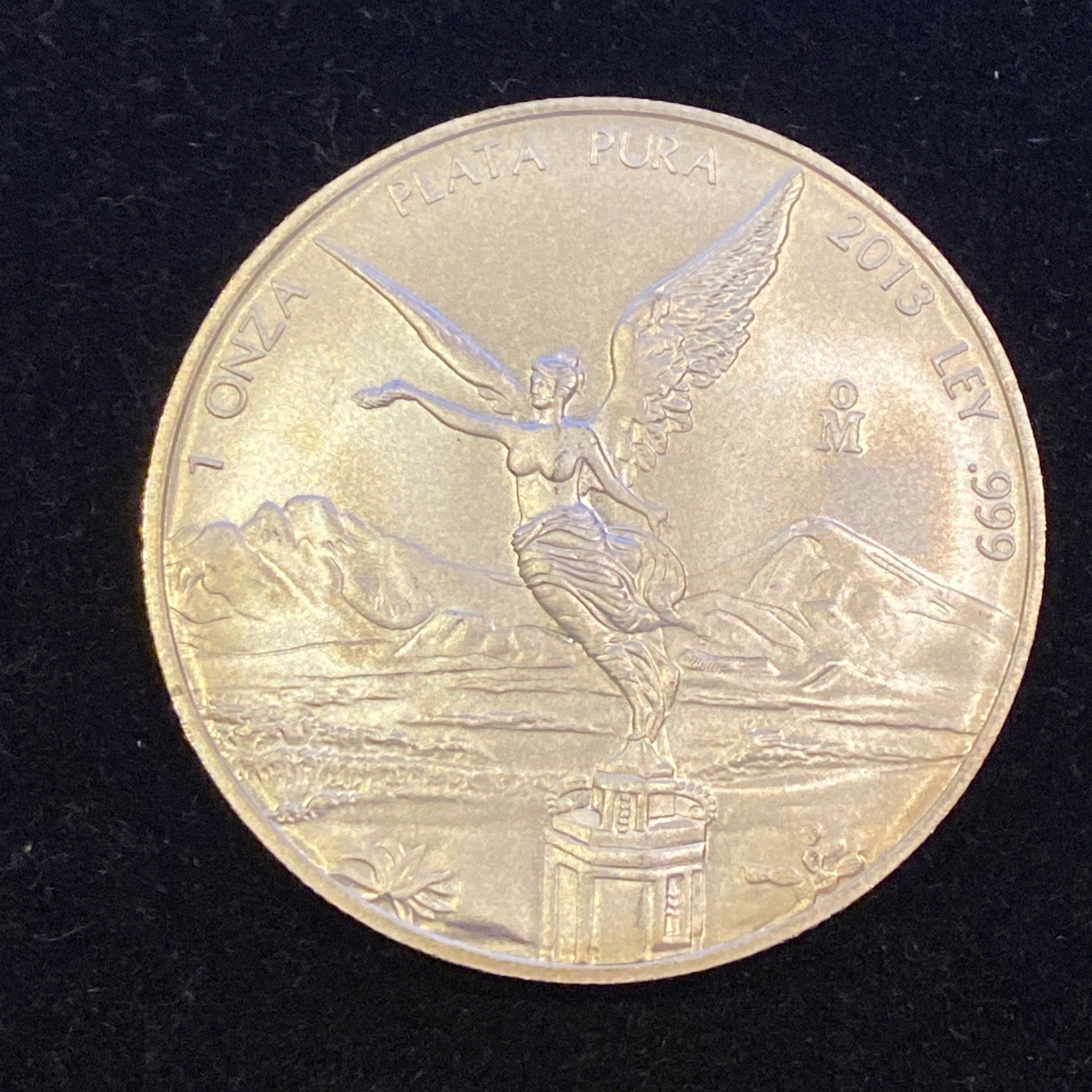 2013 Mexico 1 Oz .999 Silver Libertad Edge Starting to Tone