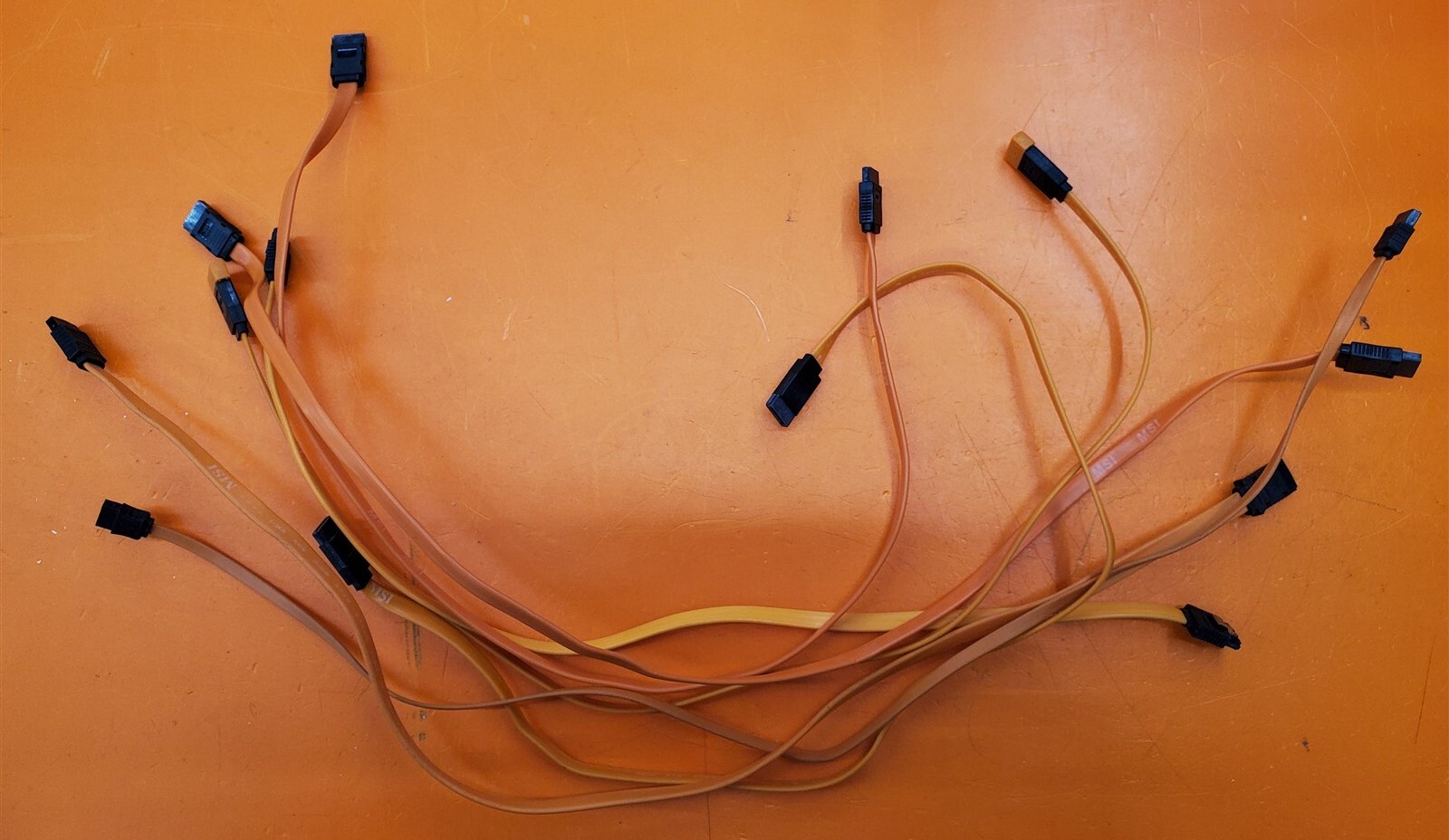 ⭐️⭐️⭐️⭐️⭐️ **Lot of 7** 24"Orange SATA Drive Cables Straight to Straight