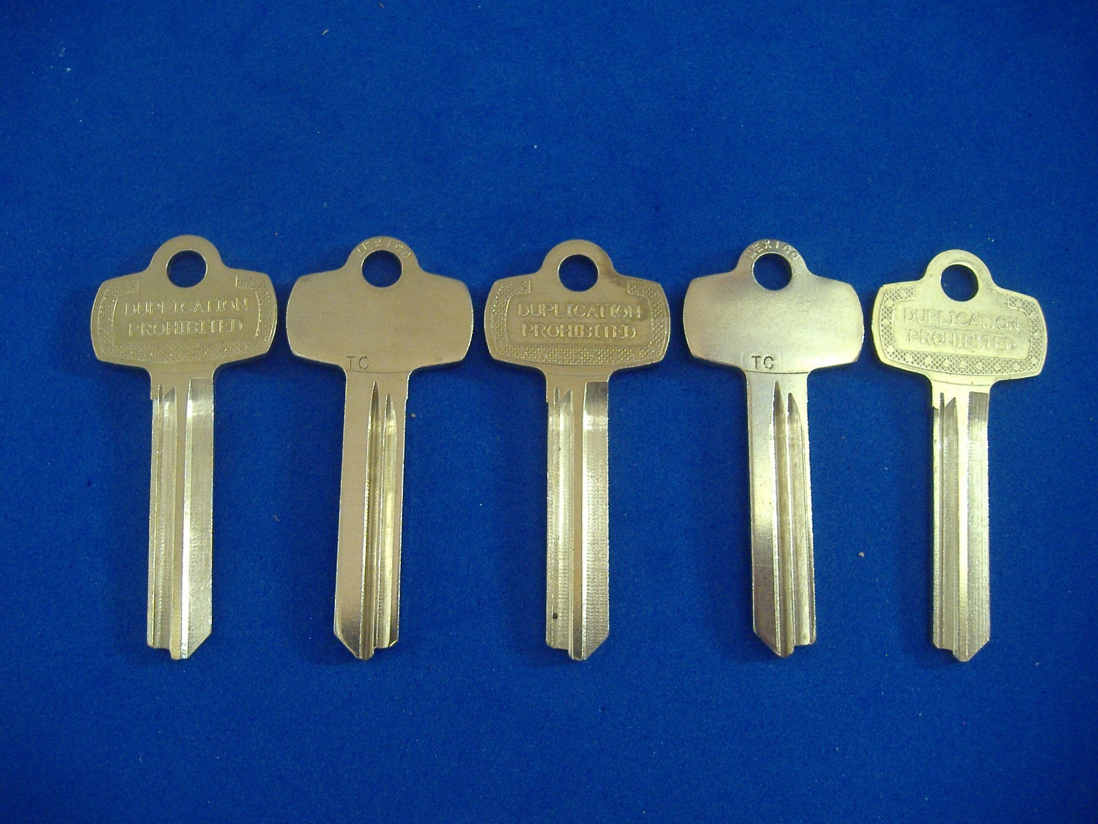 LOT OF FIVE  NICKEL SILVER FITS BEST KEY BLANKS FOR " TC "  KEYWAY
