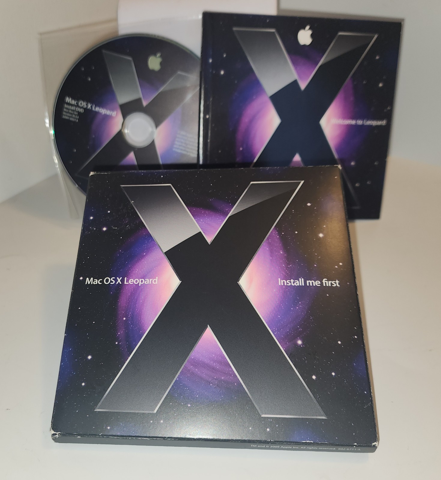 Apple Mac OS X v10.5.6 Leopard. Installation DVD.Comes With Booklet..Pre-Owned.