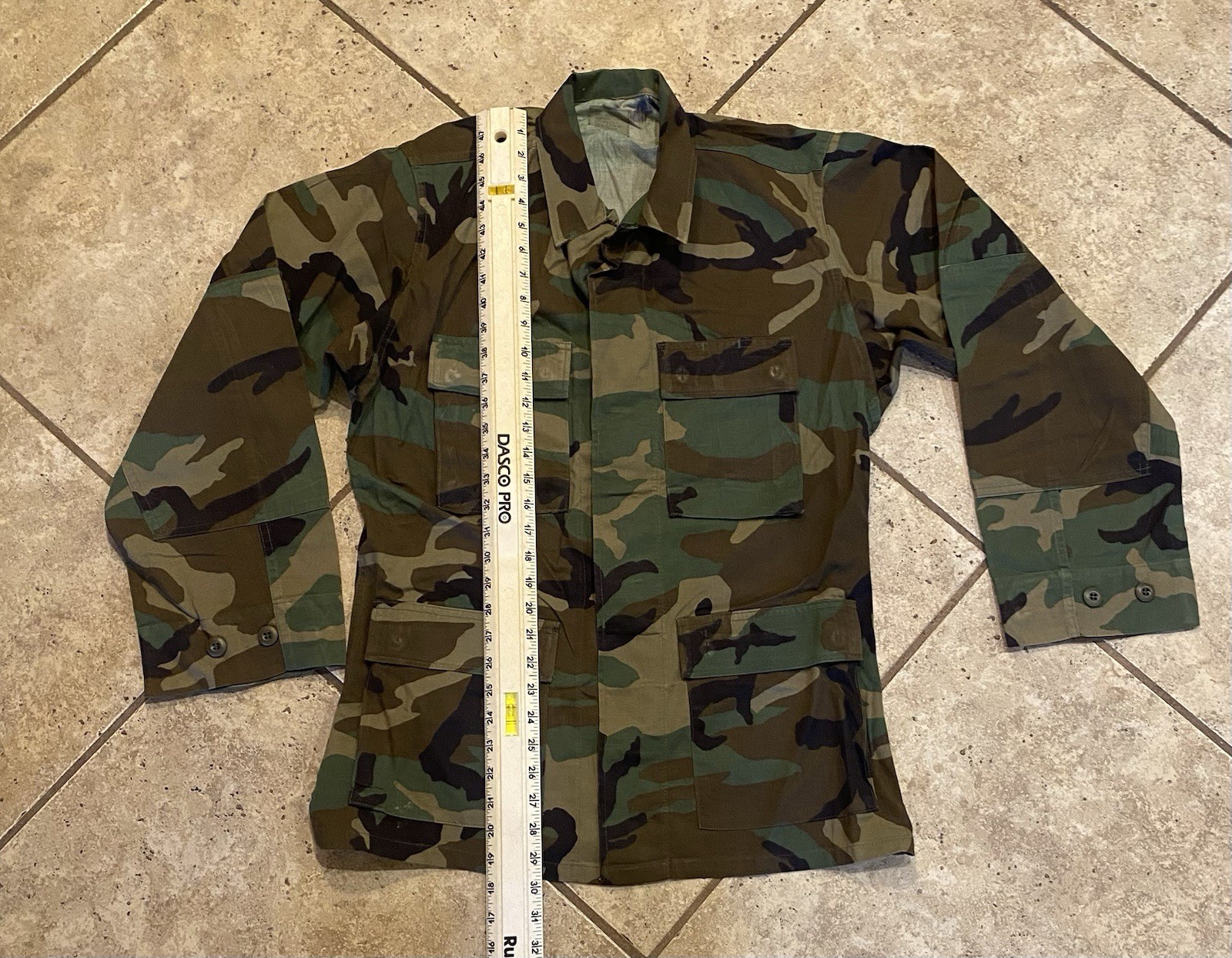 U.S. Army Woodland Camouflage Pattern Combat Coat Size Small Regular