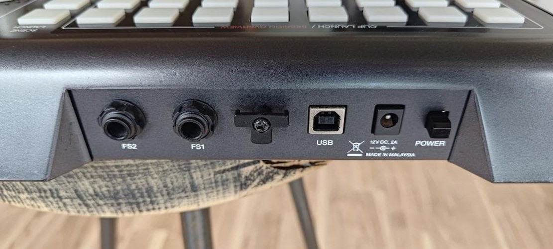 AKAI Professional APC40 Ableton Live MIDI Controller USB DJ Performance Tested