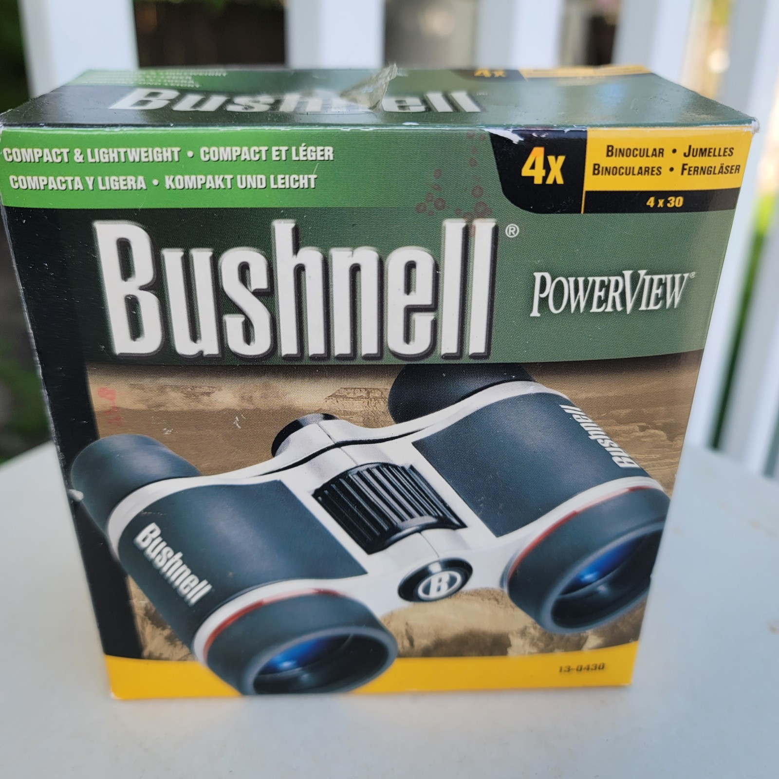 IOB Bushnell 4X30 Power View Binoculars Model # 13-0430 w Case + Instructions