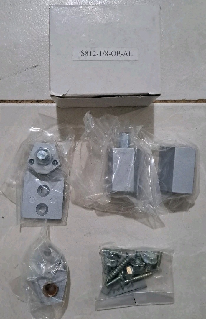 Storefront Pivot Lot of 6 Hardware