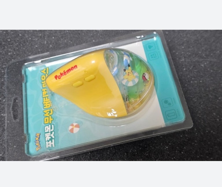 Pokemon Genuine Pikachu Bluetooth Vertical Mouse 2.4Ghz Wireless Mouse
