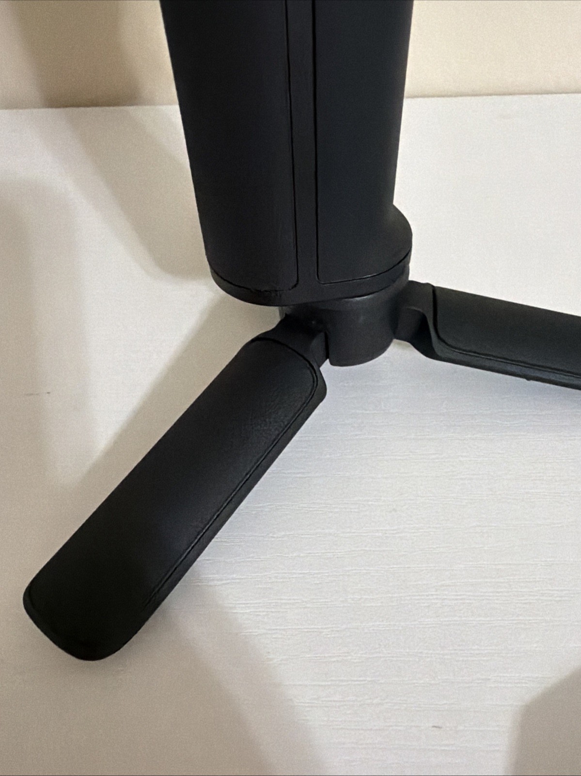 1-Use DJI RONIN RS3 MINI - No Box