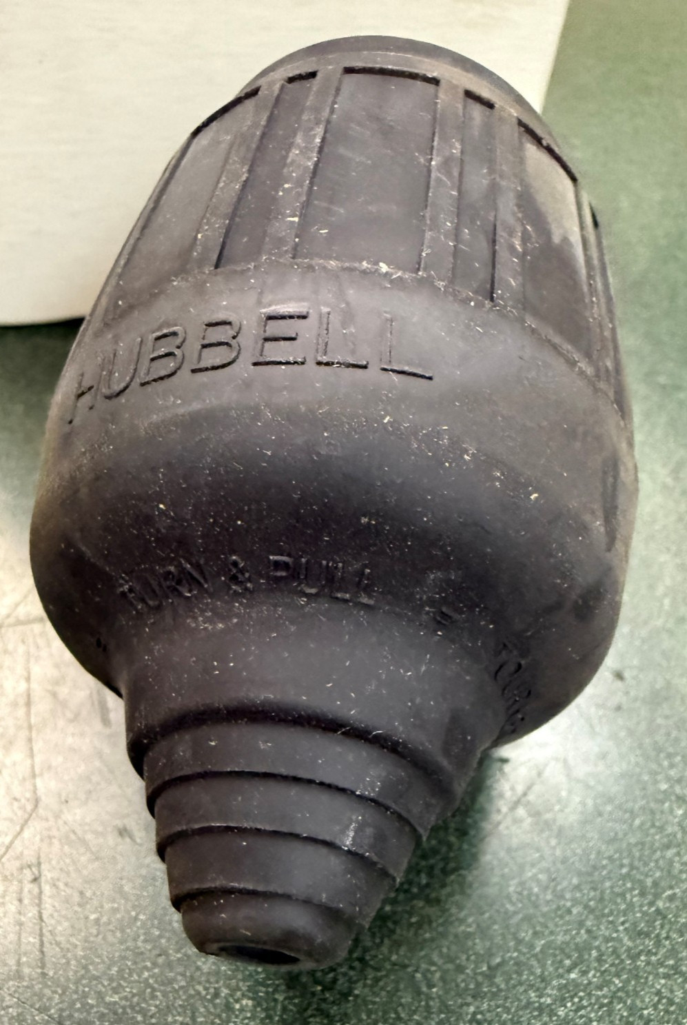 HUBBELL HBL6035 SHORT BLACK BOOT