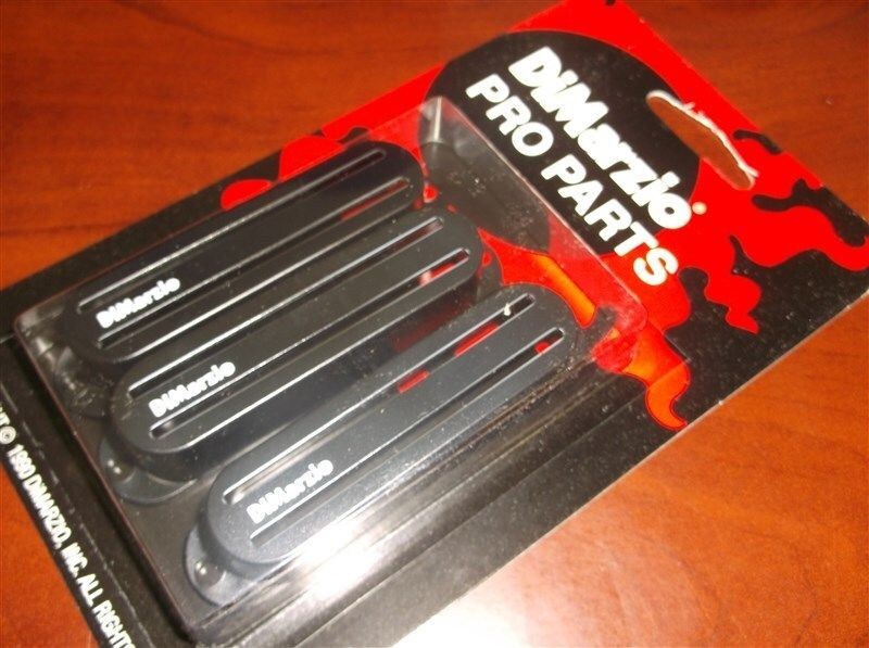 NEW - DiMarzio USA MADE DM2002 Fast Track Pickup Covers (3) - BLACK