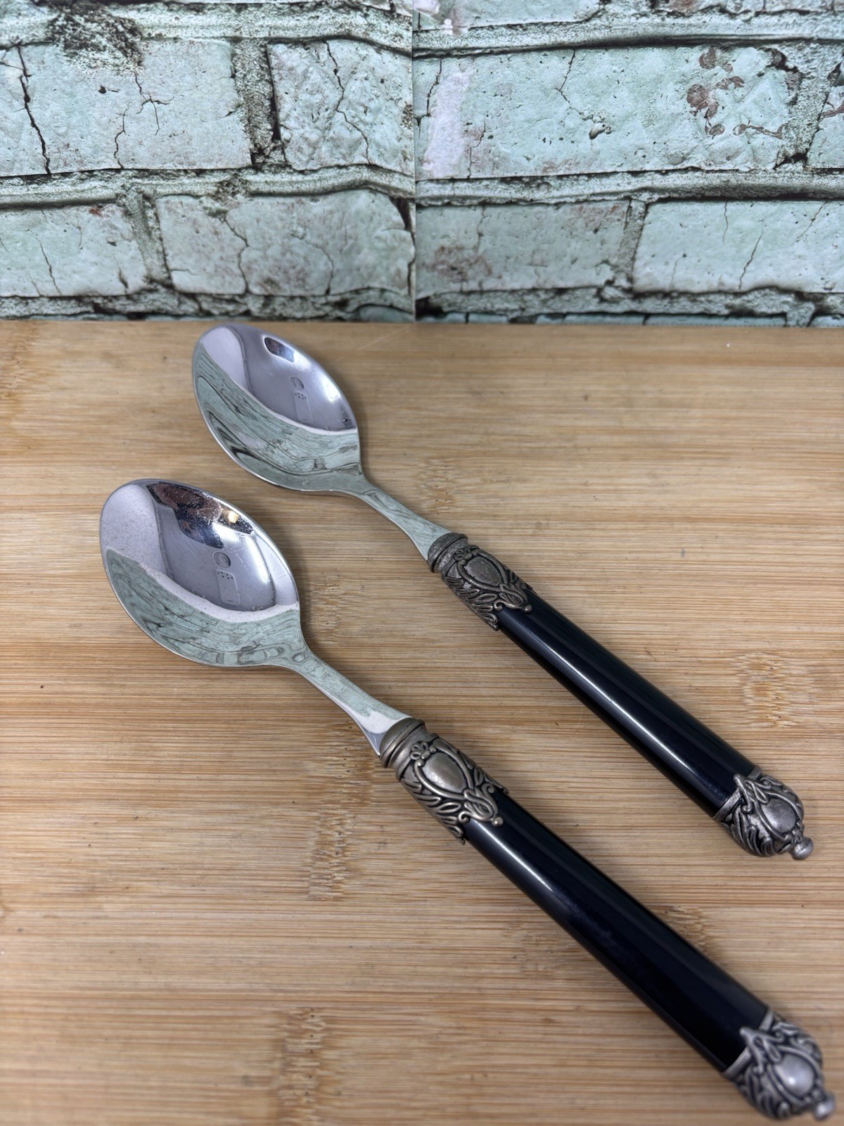 Home Essentials Renaissance Black Serving Spoons 18/10 Stainless Flatware, 2