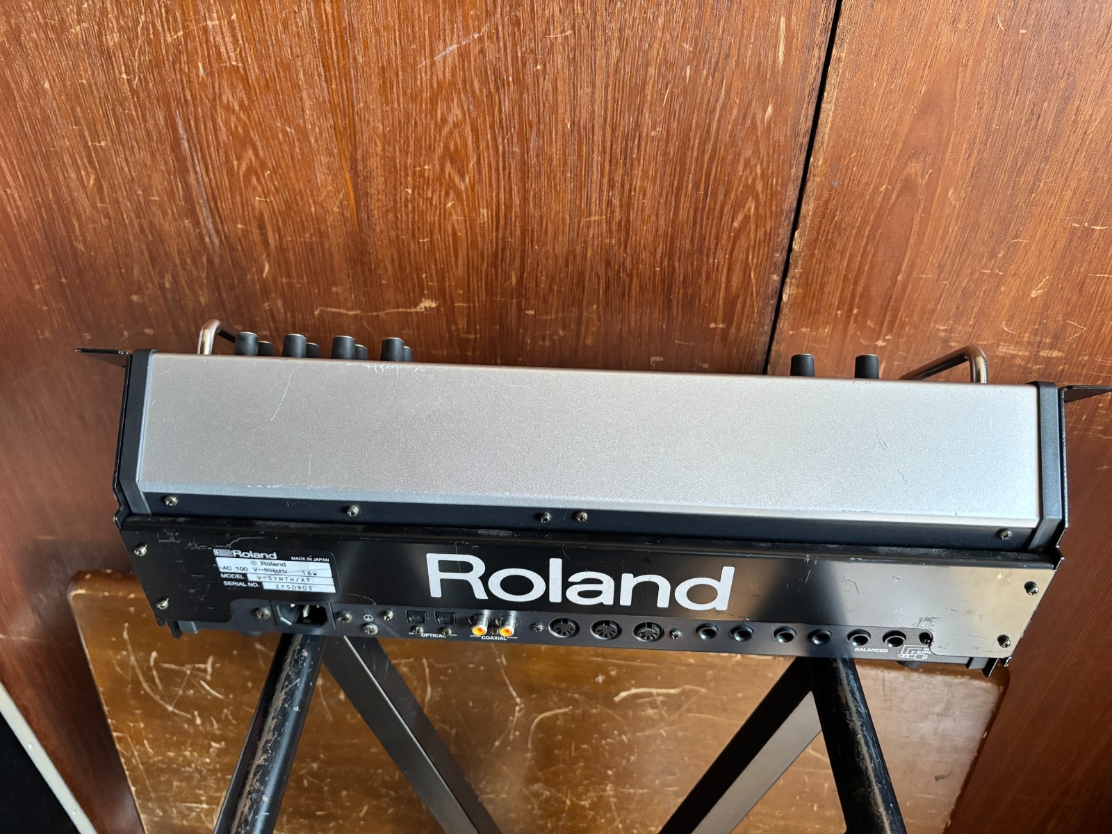 Roland V-Synth XT Synthesizer Version 2 VC-1 VC-2 D-50
