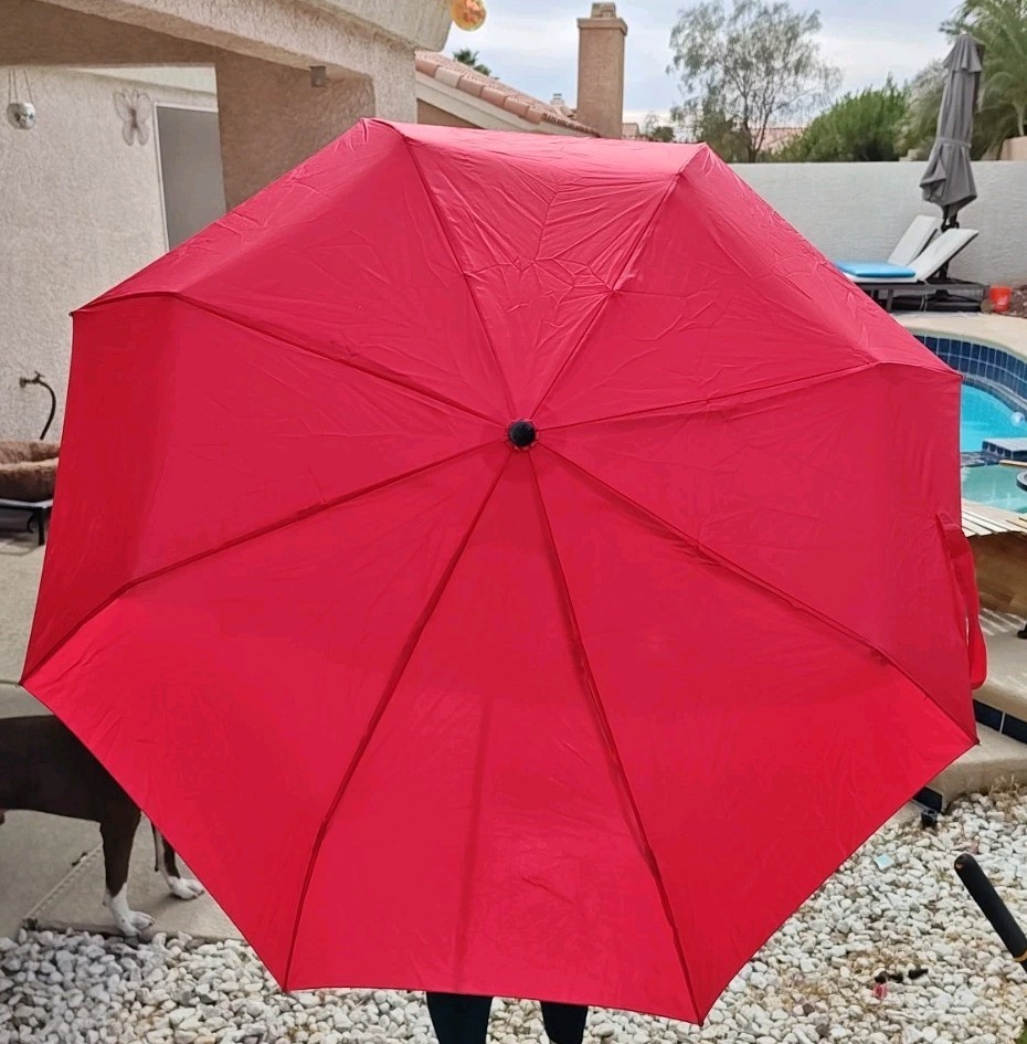 Vintage Clipper Mist by London Fog Red Umbrella With Working Flashlight